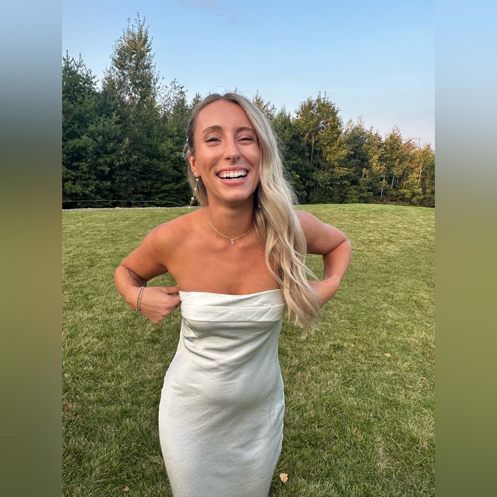 That’s so fetch satin white strapless dress size 2